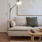 Apartment Beautiful Renovated In The Center Of
