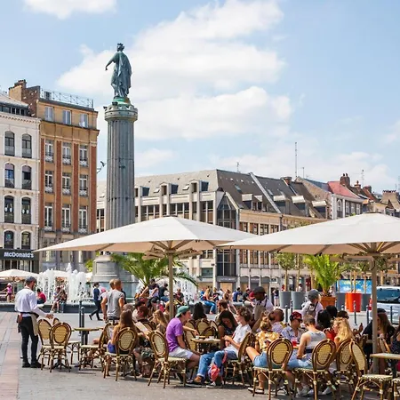 Apartment Beautiful Renovated Appart In The Center Of *